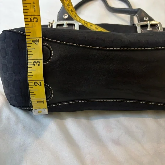 Black Shoulder Bag with Bag Charms Y2K Nine West Buckle Silver Hardware - Picture 2 of 6